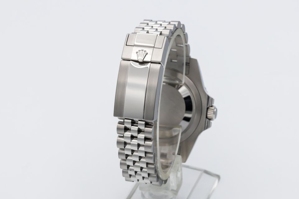 Rolex GMT Master II 126710 BLRO Image 3